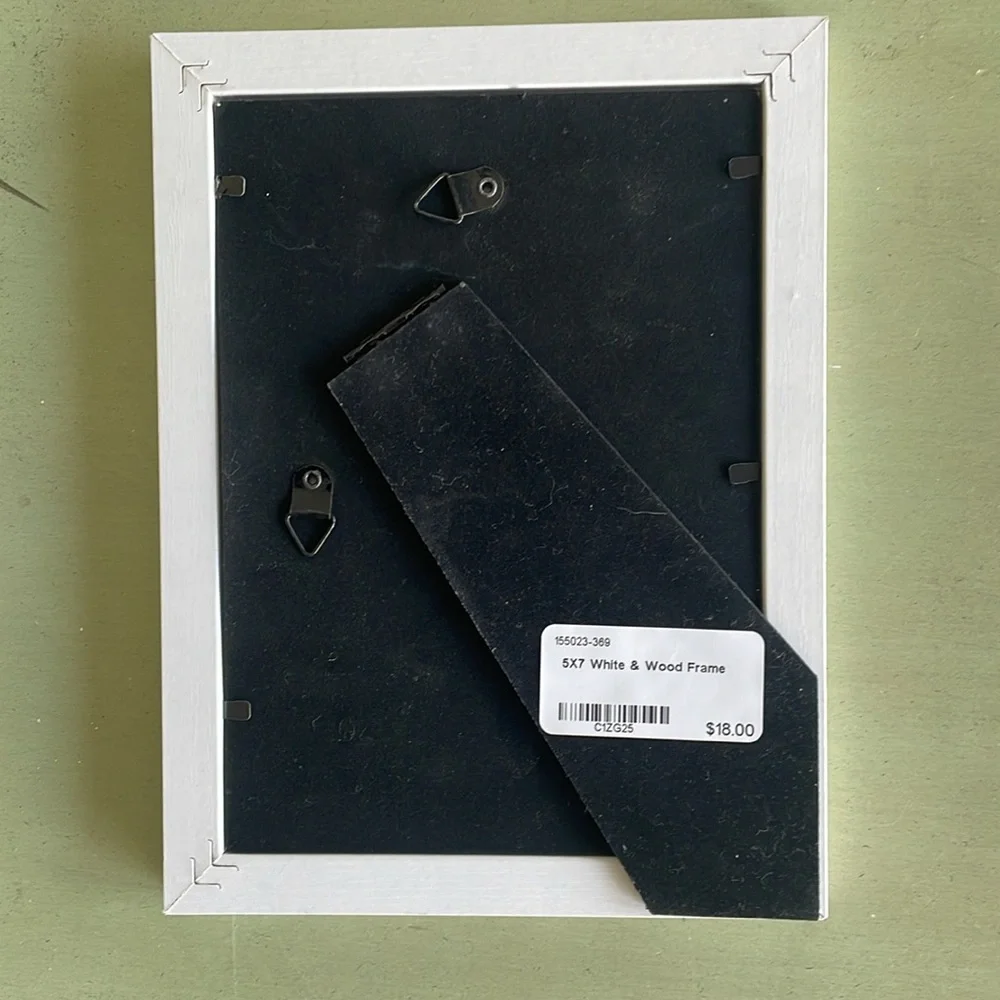 5x7 Photo Frame - Picture 2 of 2